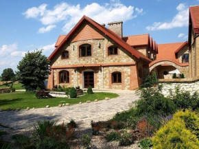 Zajazd Kmicic, Zemborzyce